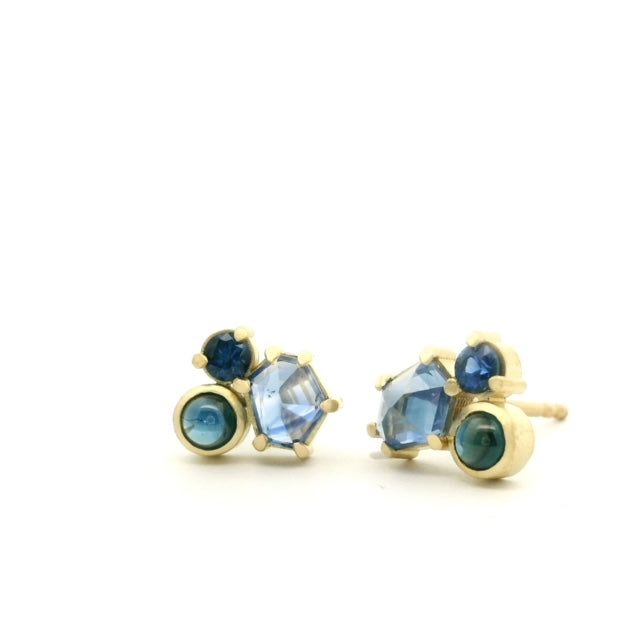 Sapphire cluster studs