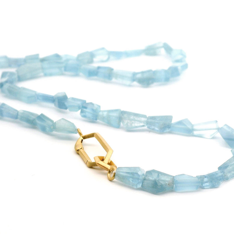 18k yellow gold Aquamarine On The Rocks Strand