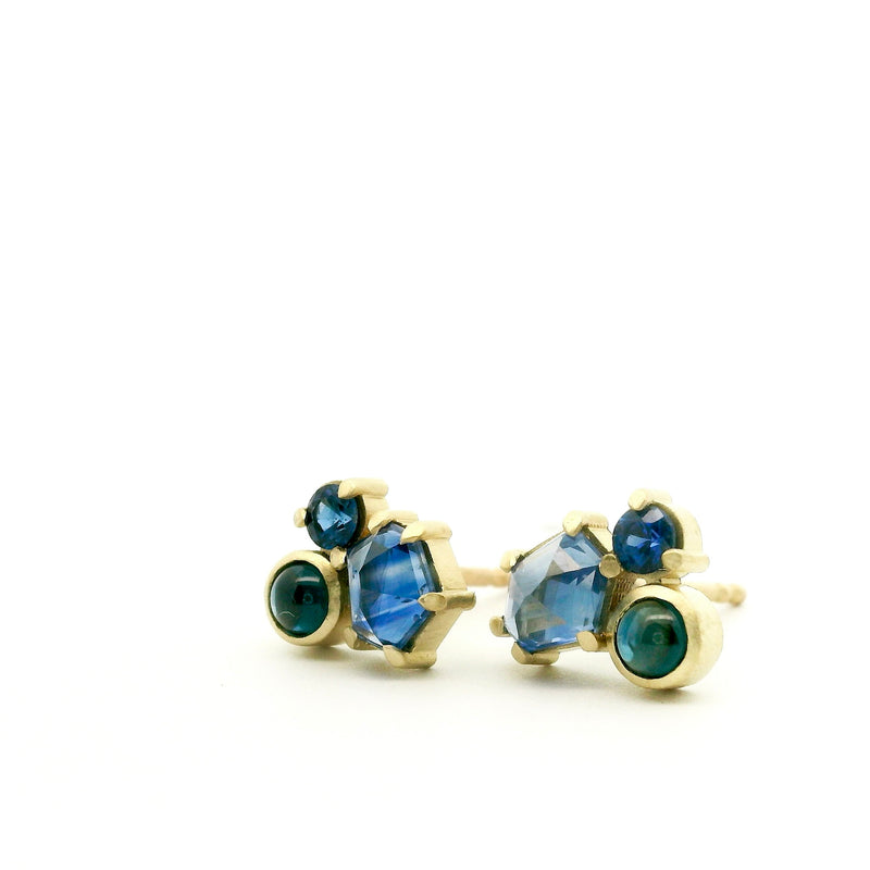 Sapphire cluster studs