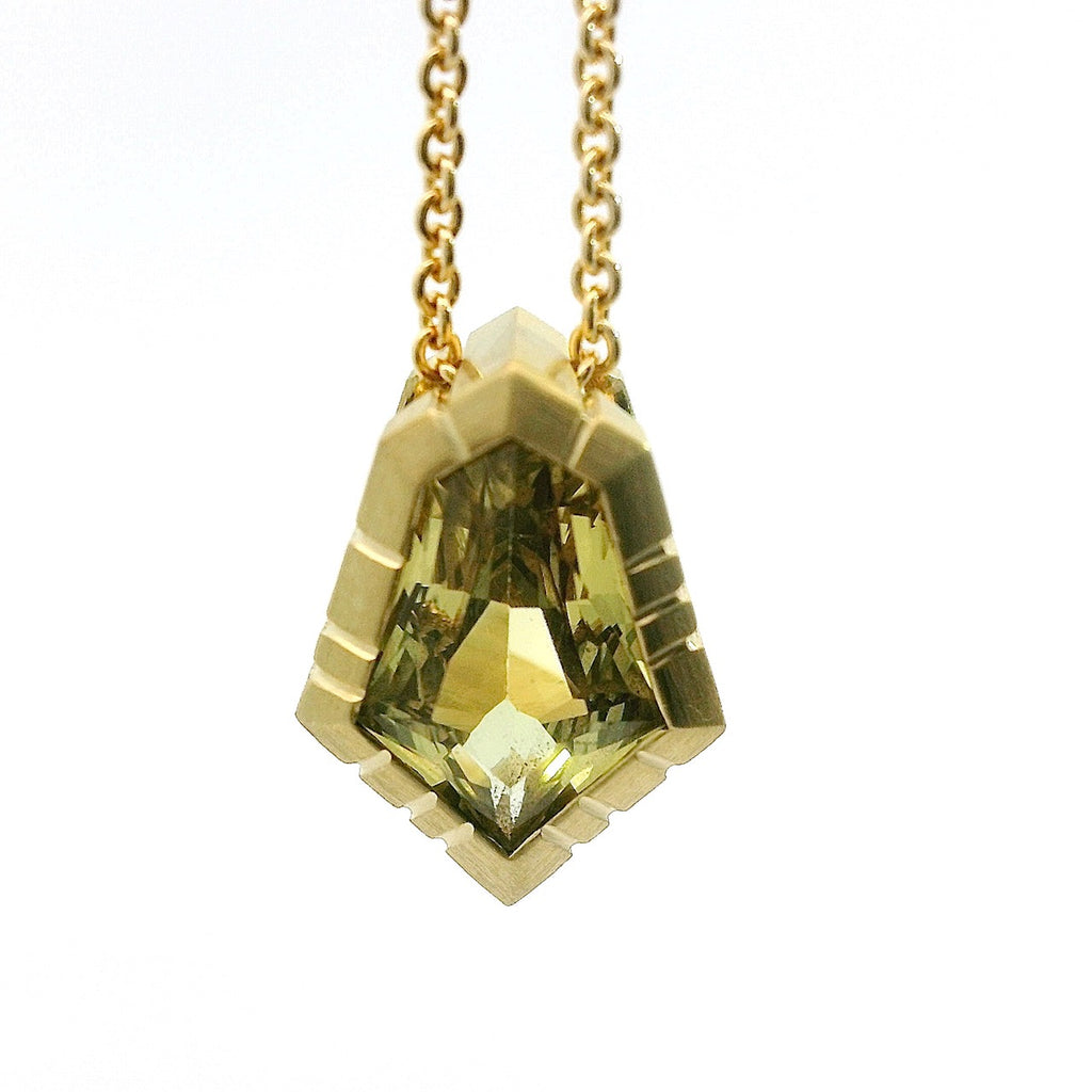 18k Yellow Gold Yellow Sapphire Carved Notch Pendant